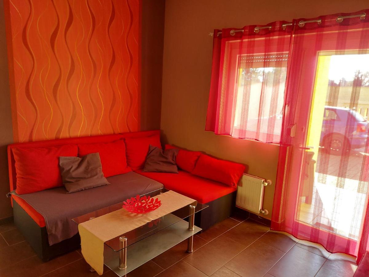 Corner Apartman 5 Siofok Dış mekan fotoğraf