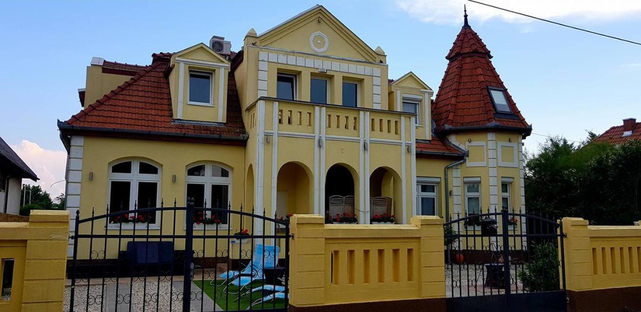 Corner Apartman 5 Siofok Dış mekan fotoğraf